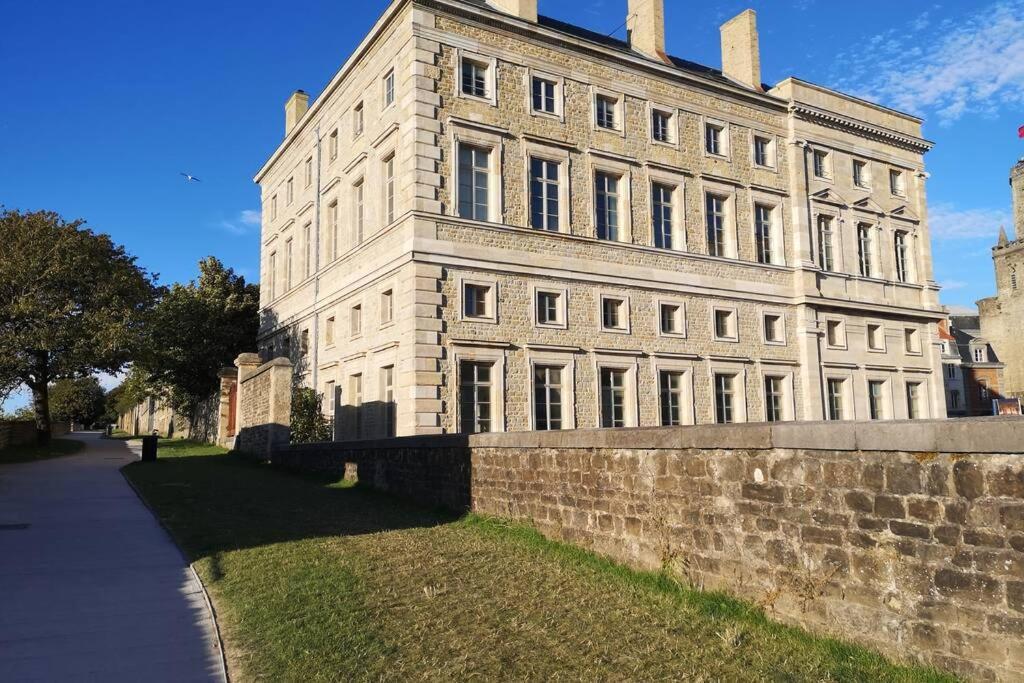 Appartement Au Coeur Des Remparts Boulogne-sur-Mer Eksteriør bilde